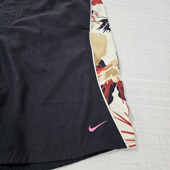 Mens Nike Swim Swimming Trunks Size Medium - Picture 4 of 6